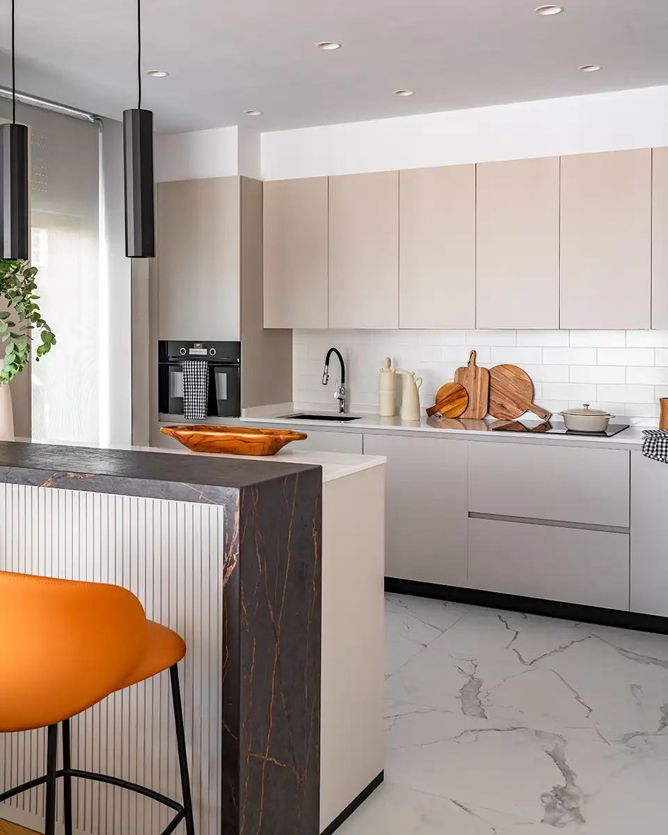 دکوراسیون کابینت آشپزخانه