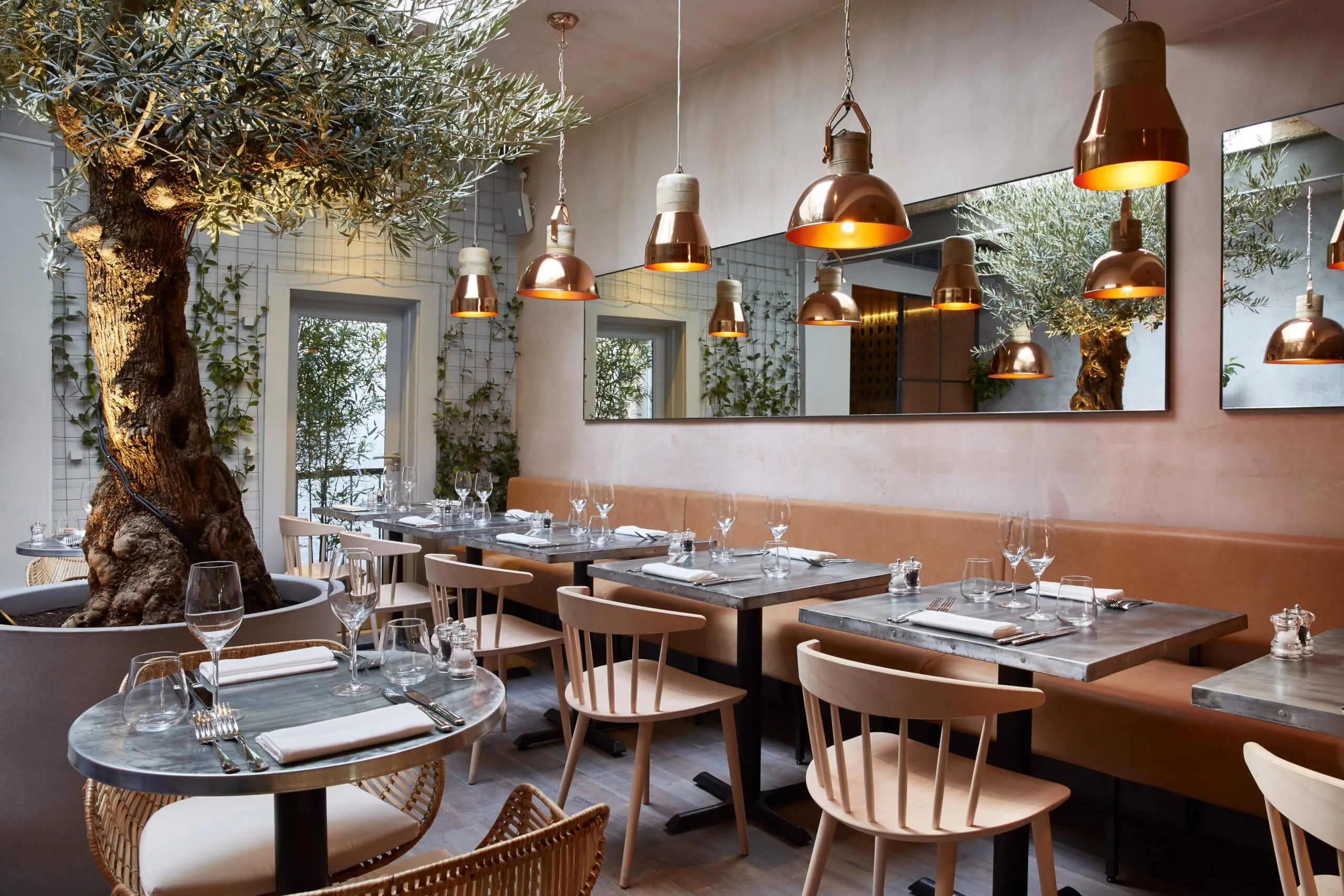 دکوراسیون داخلی رستوران