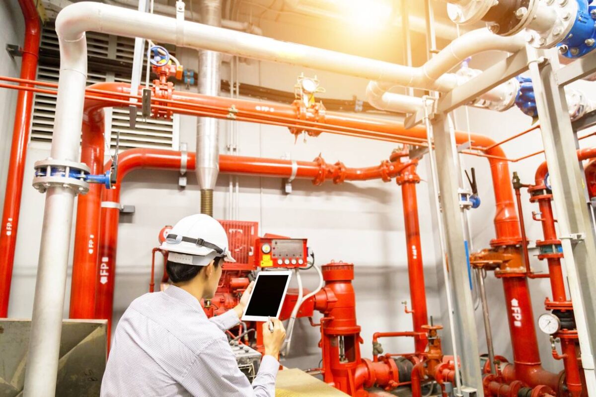 نصب تأسیسات مکانیکی و برقی خانه ویلایی