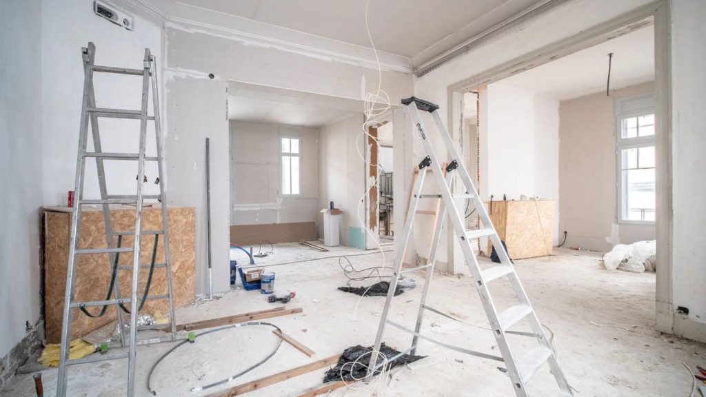 مراحل بازسازی خانه