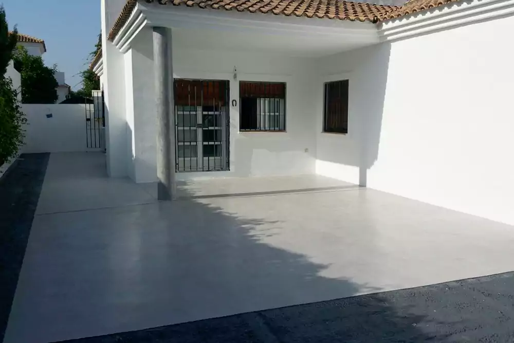 نما یا تراس خارجی با میکروسمنت مقاوم در برابر آب